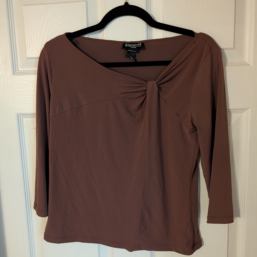 Masala Twist-Neck Long Sleeve Tee in Mauve Brown